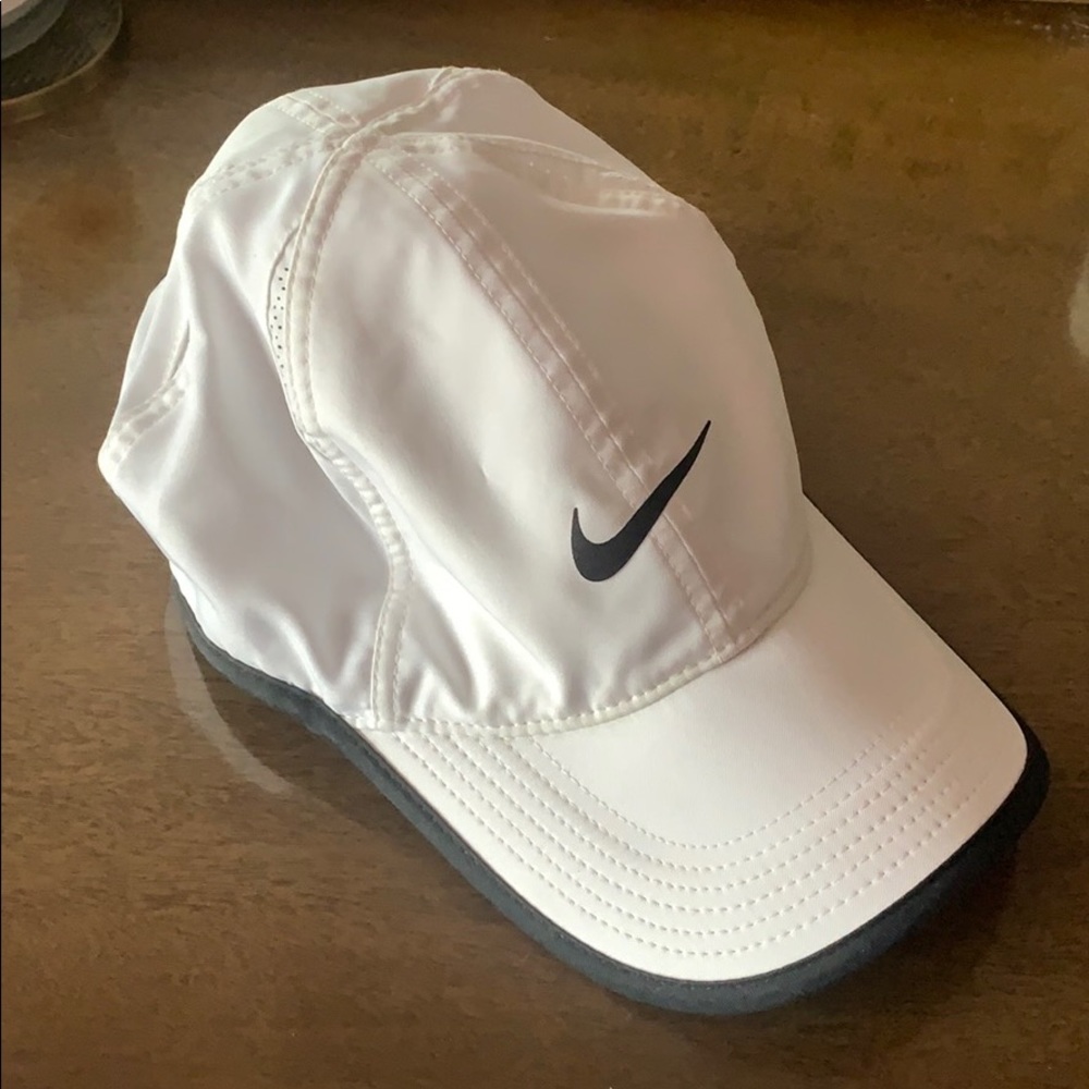 Nike Dry-Fit Woman’s Hat